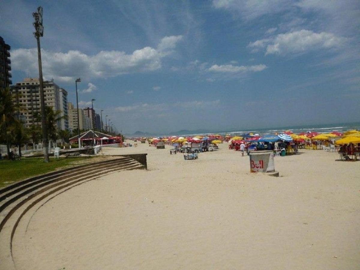Praia Grande Apto 1 Quadra Do Mar Экстерьер фото
